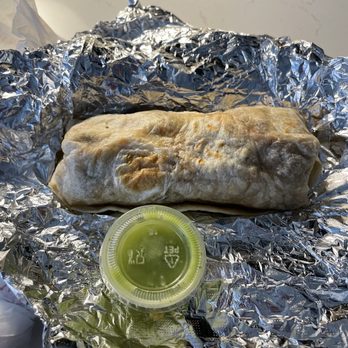 From Gas Station Tacos to Summer Sausage: The 7 Best Deer Stand Snacks 348s