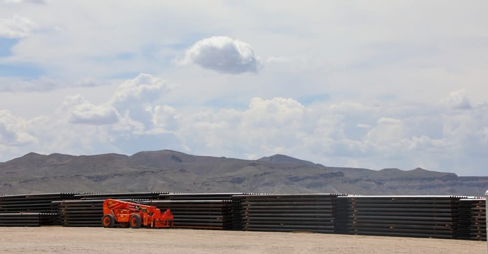 Border Wall Is Coming: Steel Deliveries and Worker Camps Signal Major Texas Construction Push 1710997029861030655